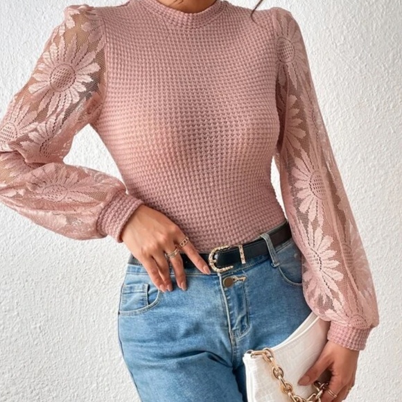 08 Boho Floral Sheer Lace Sleeve Top - Picture 7 of 8